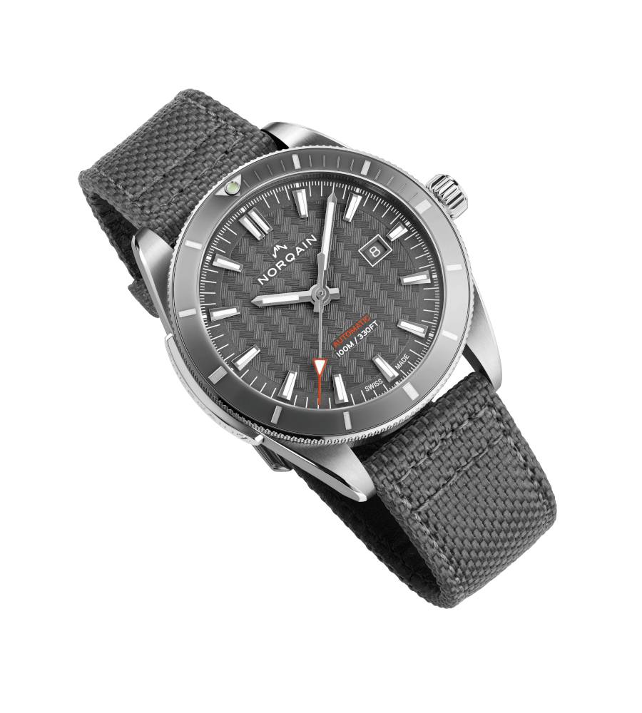 Norqain Adv Sport DLC 4 N1000C03AG10110GC.20S-Ambiance