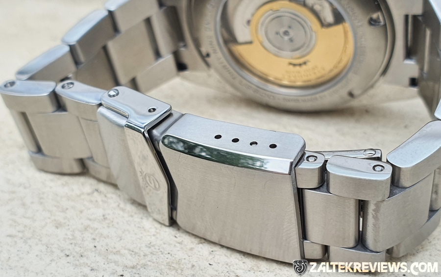 Steinhart Ocean 39 GMT Premium 500 Review