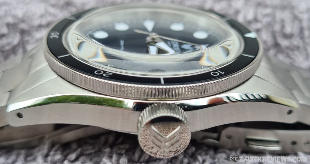 Lorier Neptune Series III Review