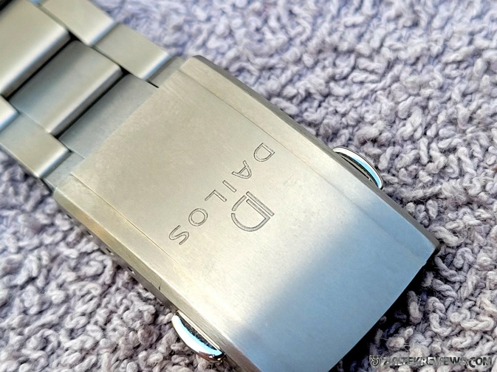 Dailos Waveform Titanium Dive Watch Review