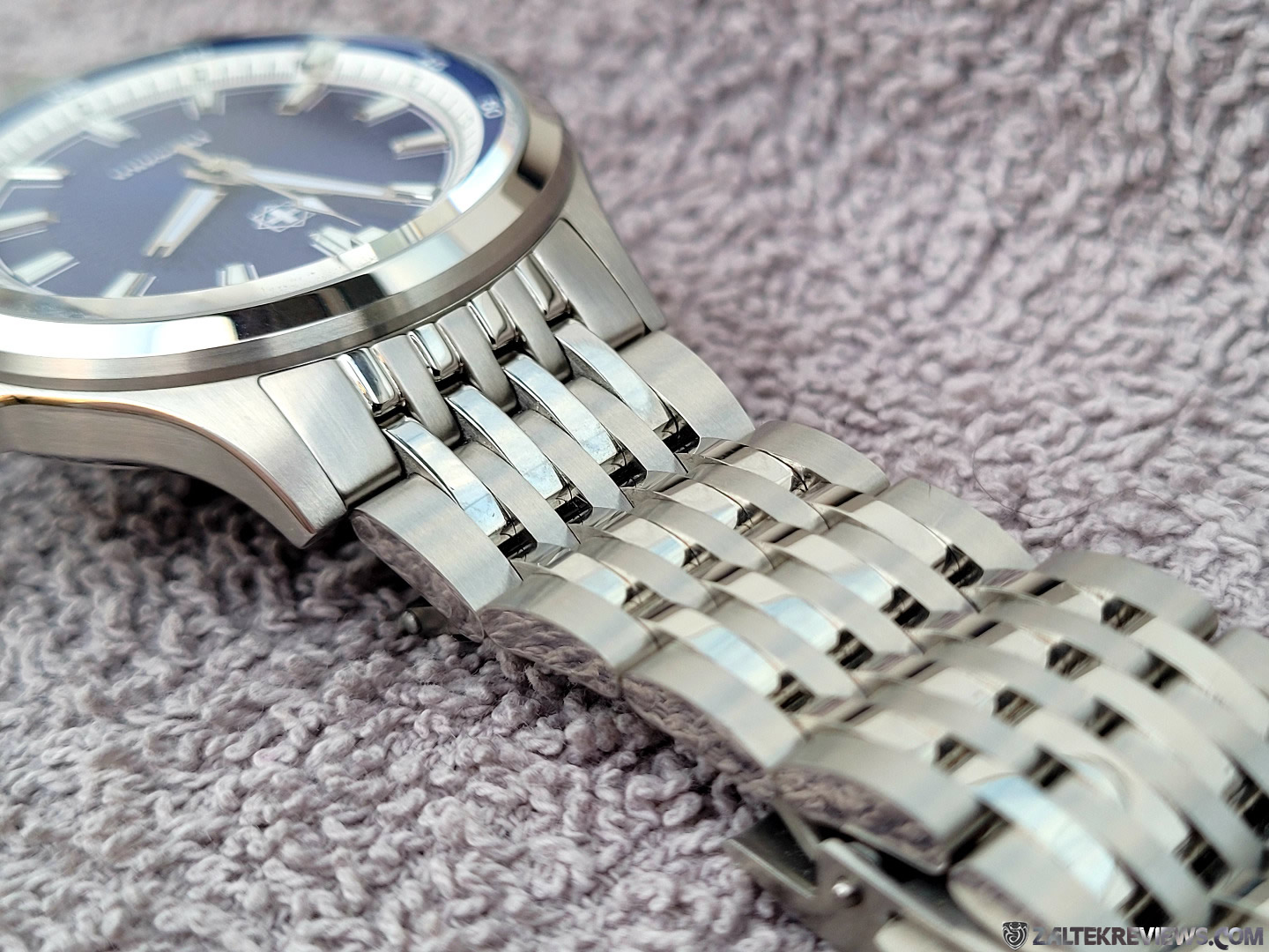 Second Hour Mandala Sports Watch Review