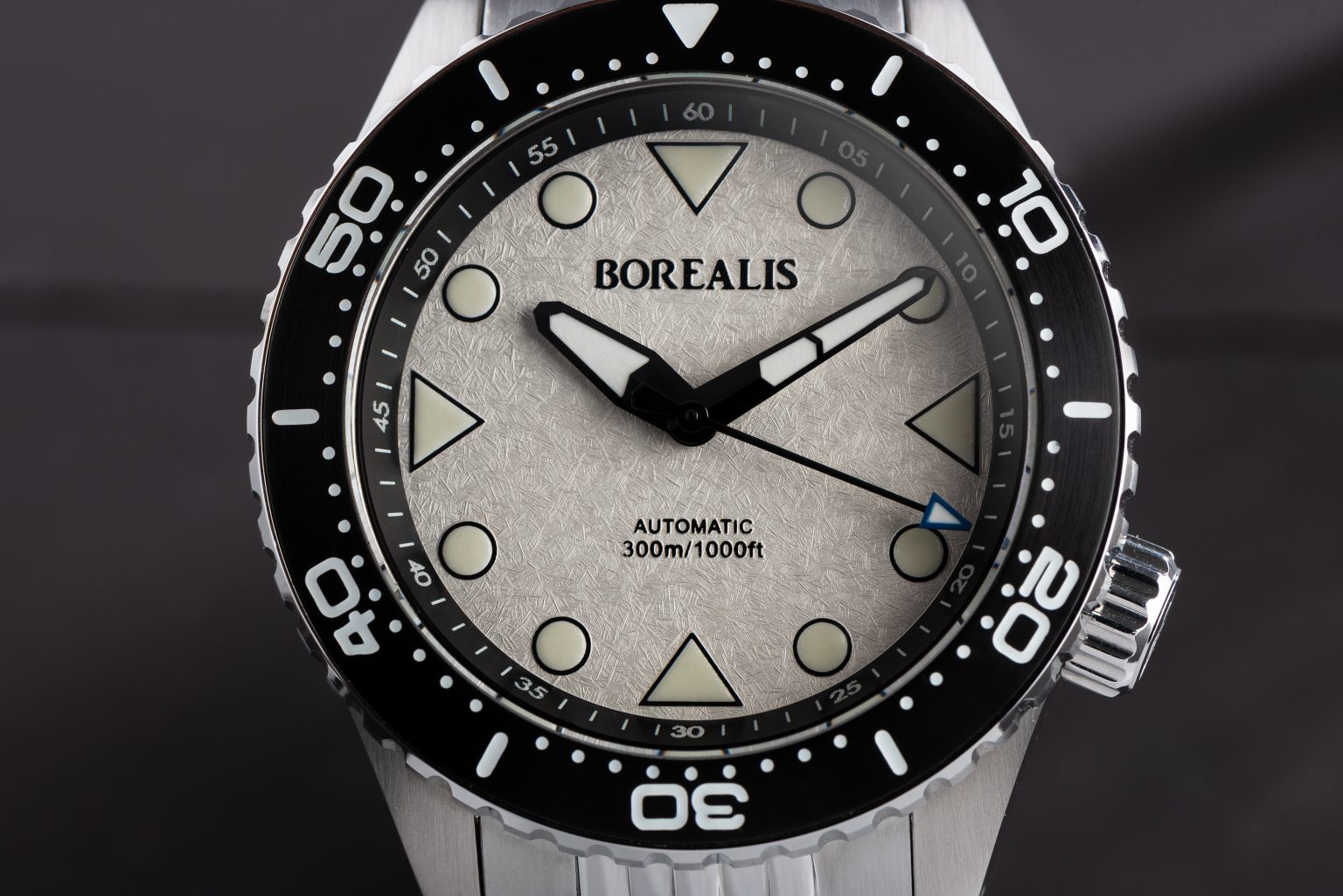 Borealis Neptuno, White Icy Frost, No Date