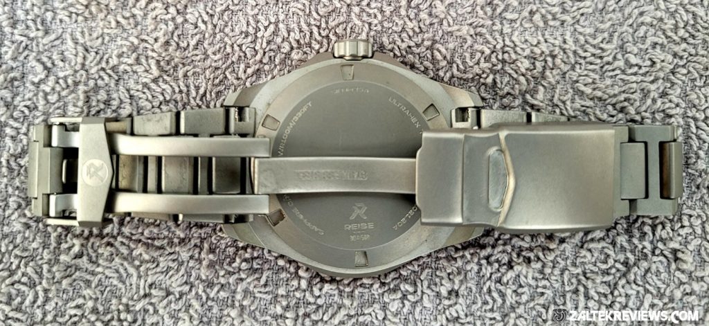 RZE Resolute Titanium Field Watch Review