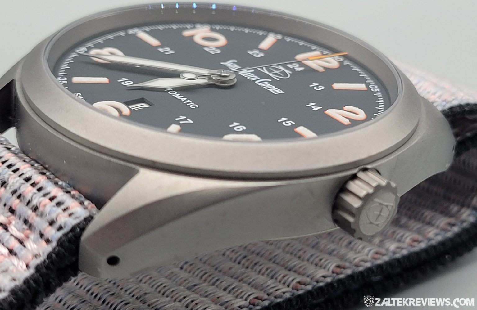 Swiss Watch Company (SWC) Bunker, Titanium Field Watch Review