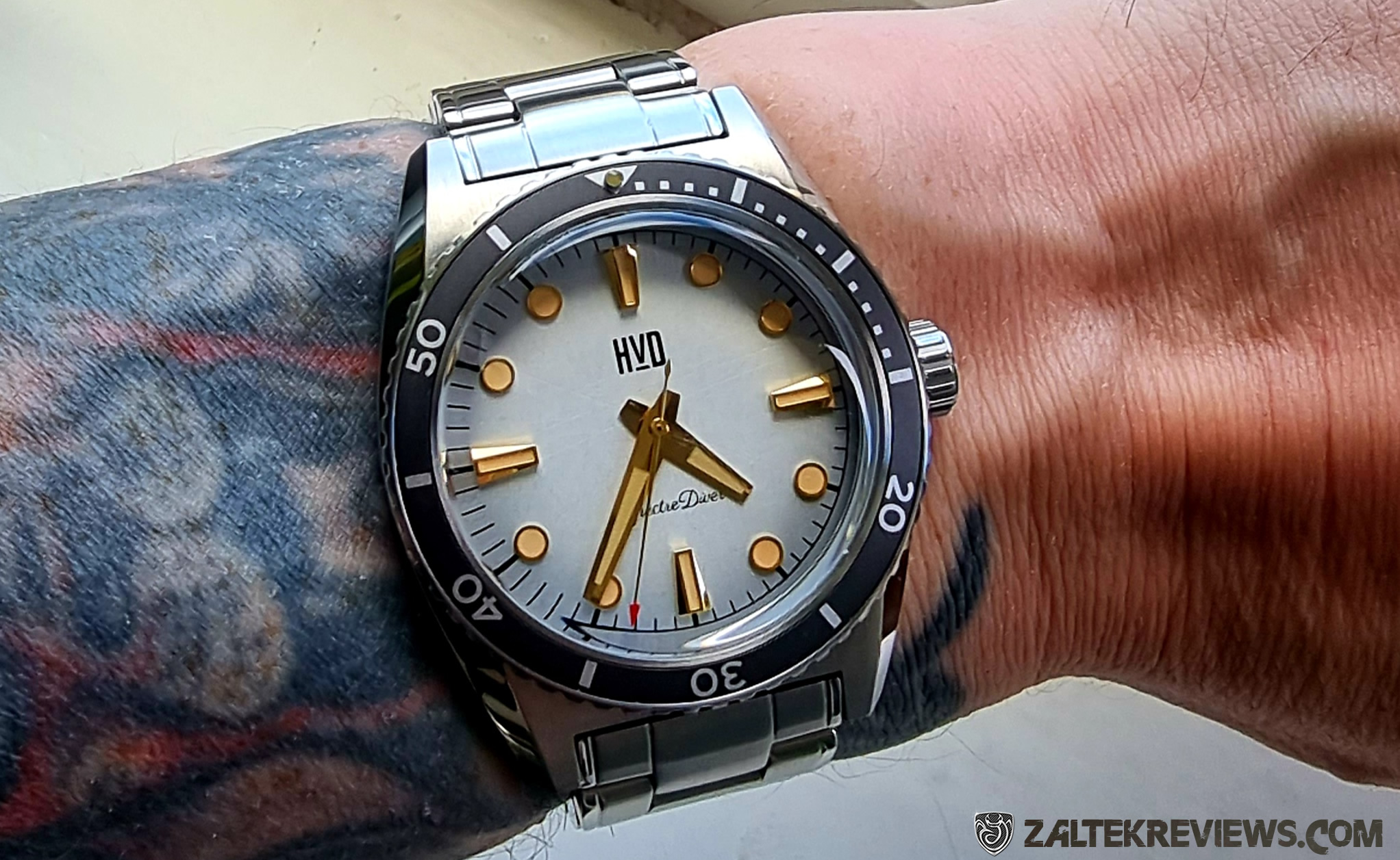 HVD Spectre Diver 1 HVD Handwound Vintage Design Spectre Diver Review