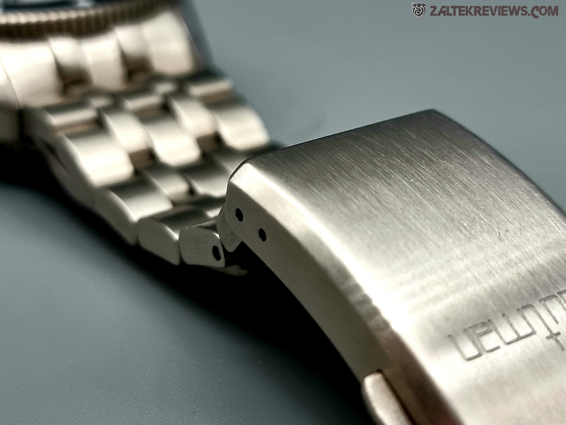 Houtman Pilbara Prototype 11 Houtman Pilbara Dive Watch Review