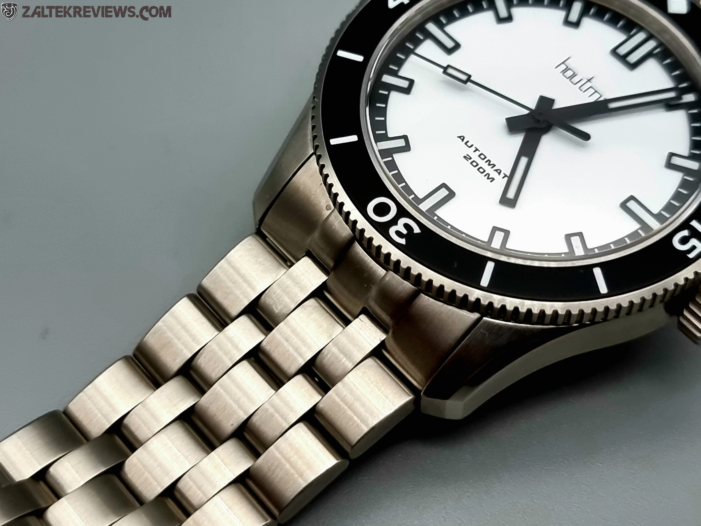 Houtman Pilbara Prototype 10 Houtman Pilbara Dive Watch Review