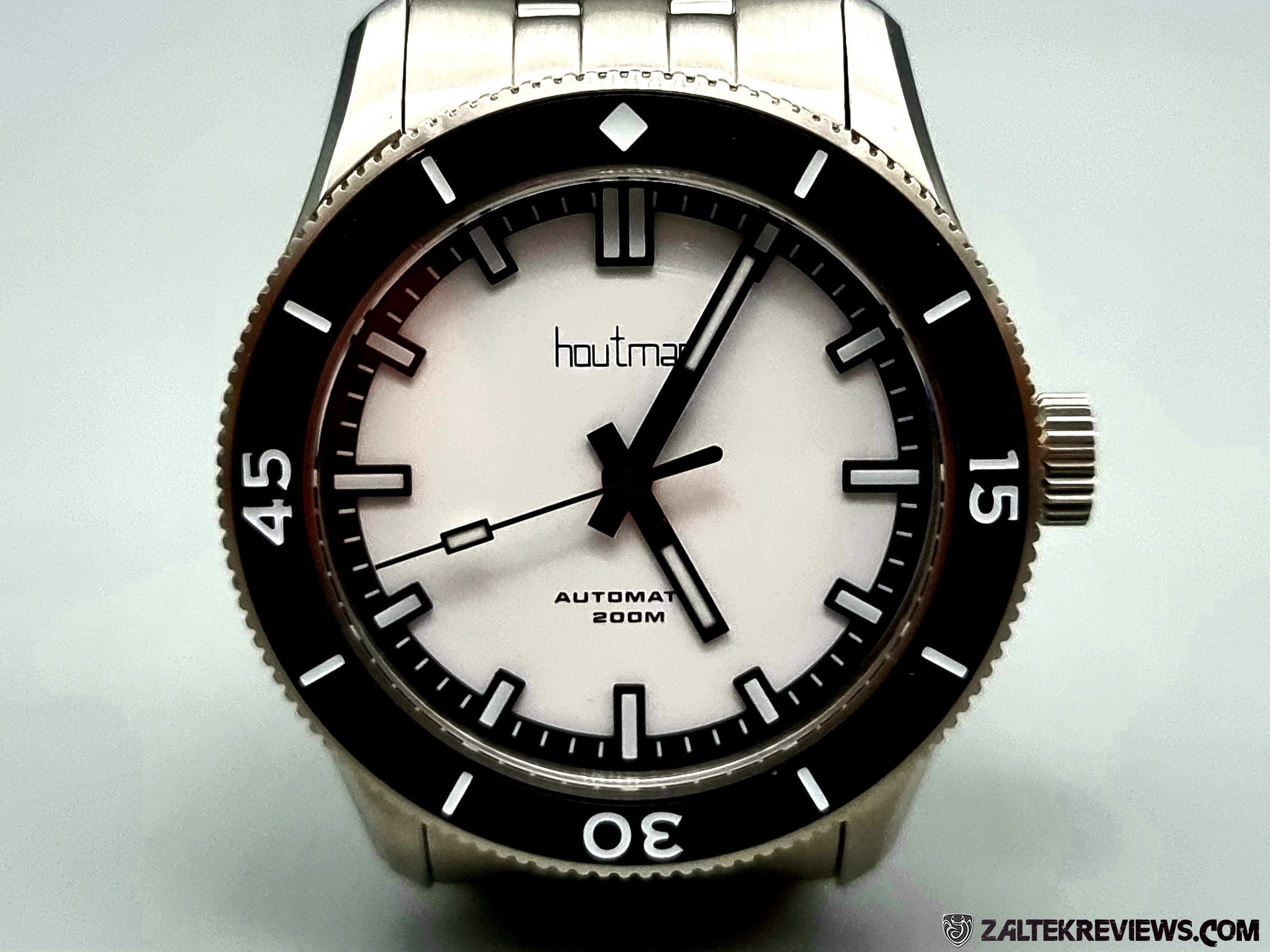 Houtman Pilbara Prototype 14 Houtman Pilbara Dive Watch Review