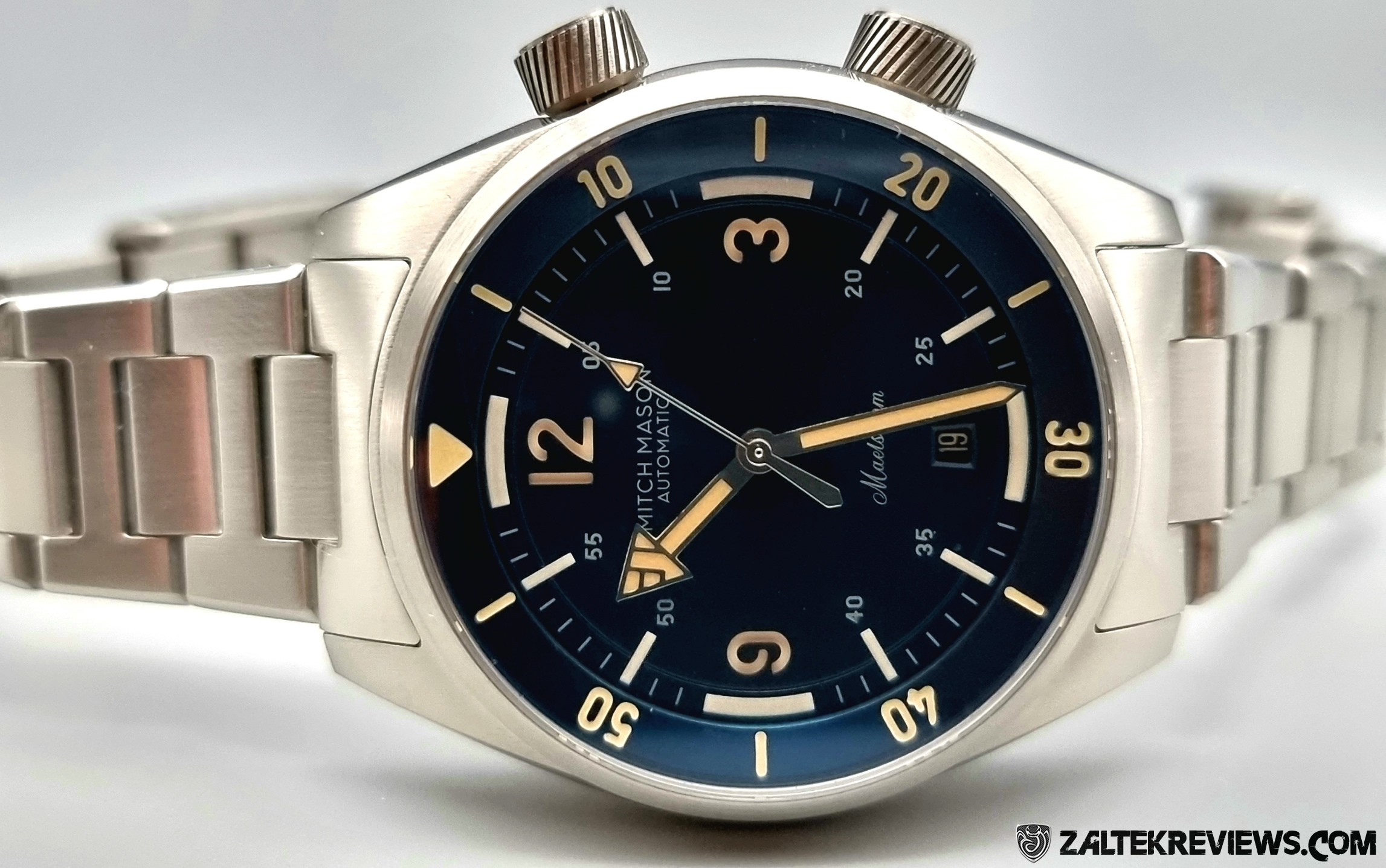 Mitch Mason Maelstrom 12 Mitch Mason Maelstrom Super Compressor Dive Watch Review