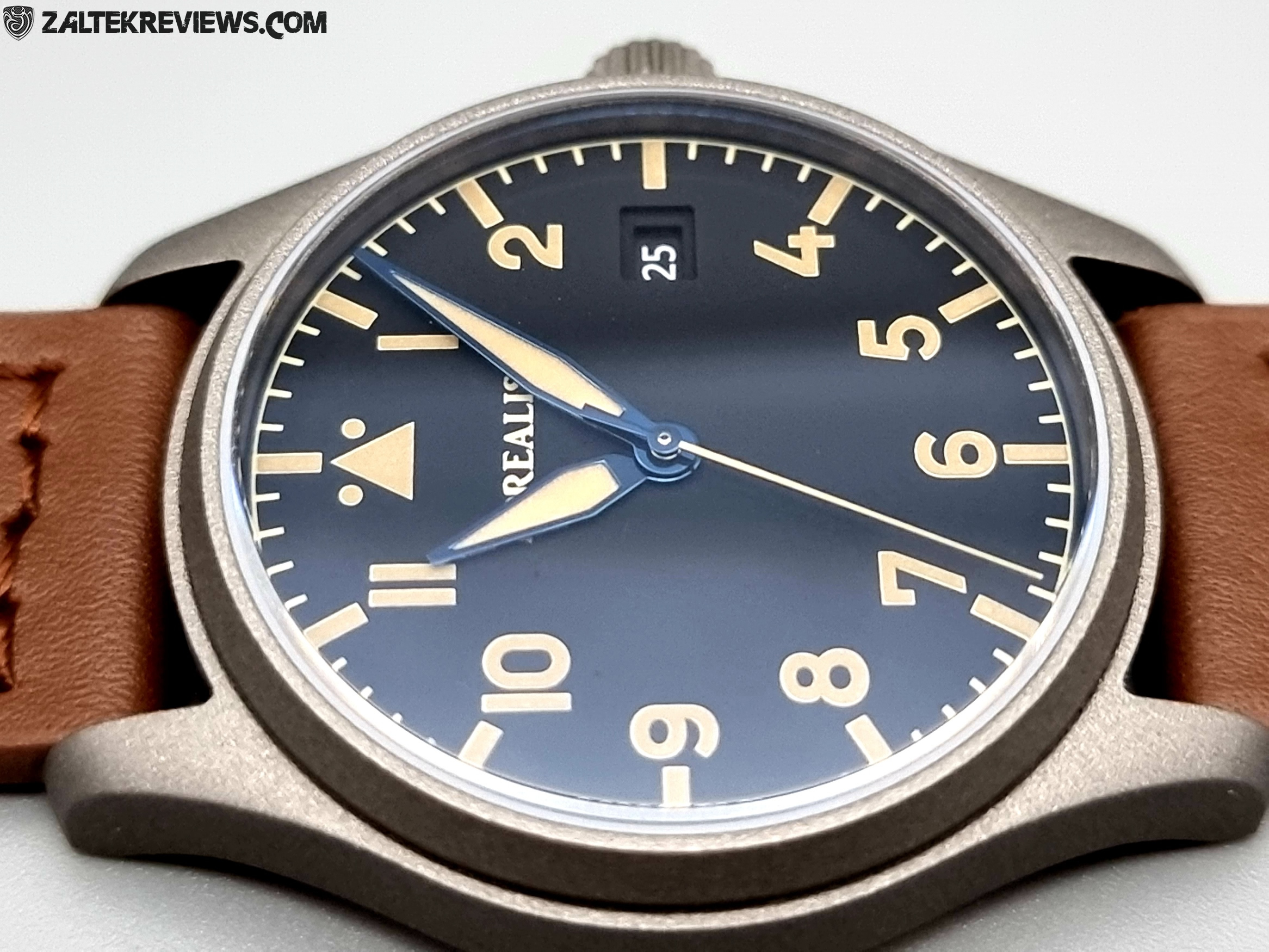 Borealis Icarus Pilot's Watch Review