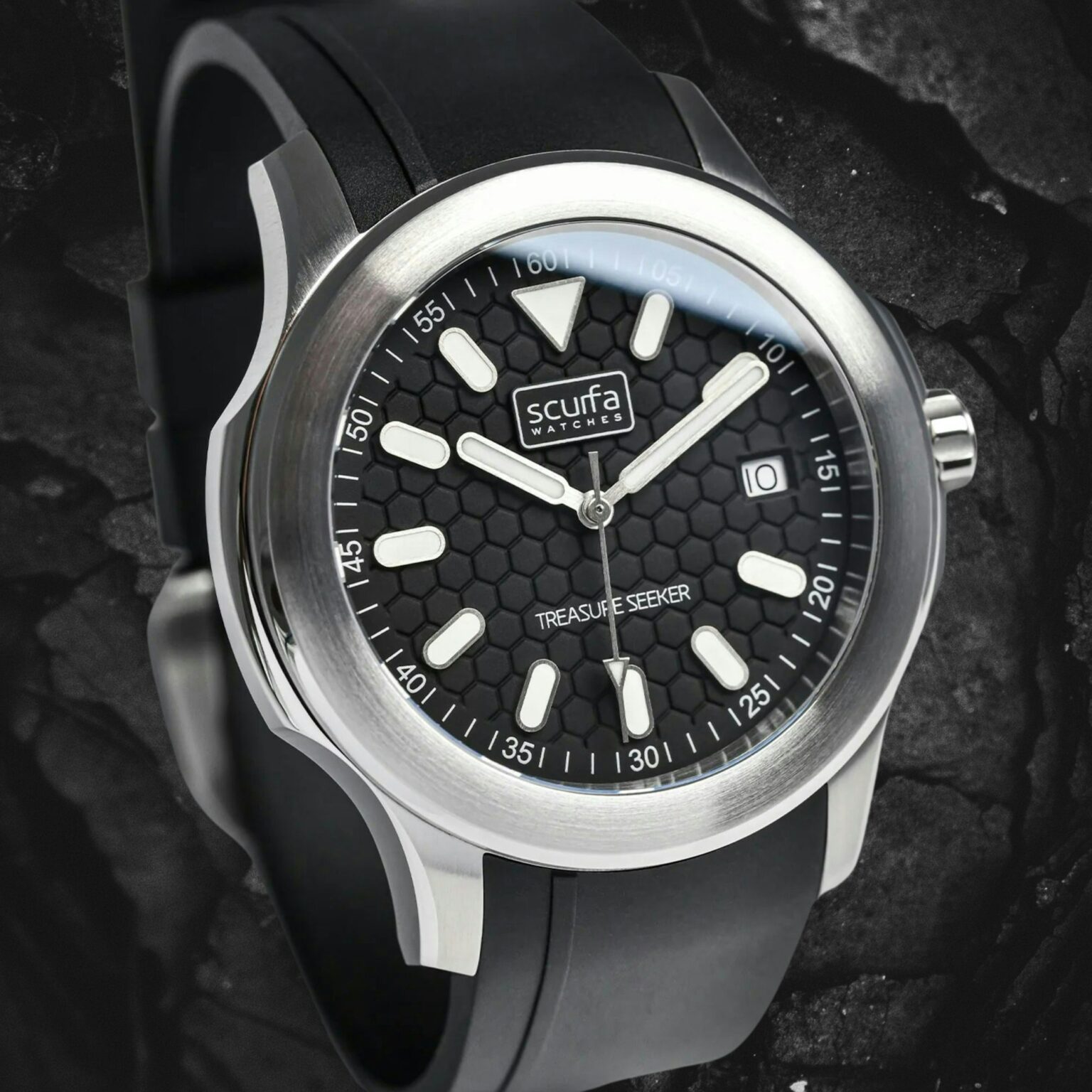 Scurfa Top Side Crew | Stainless Steel | Black Dial